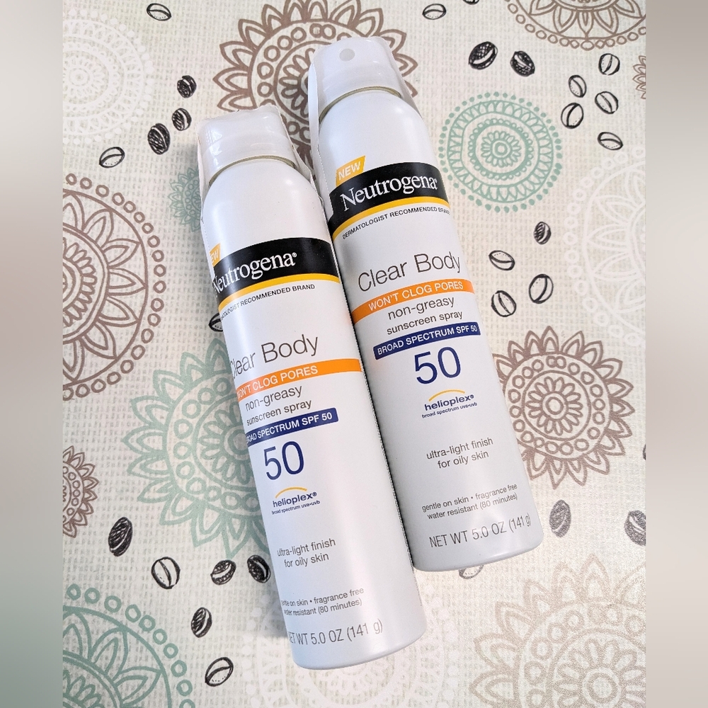 Neutrogena Clear Body SPF 50 Sunscreen Spray 5 oz
